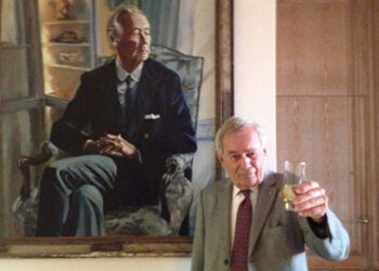 در بزرگداشت سرباز وطن حسین یزدی